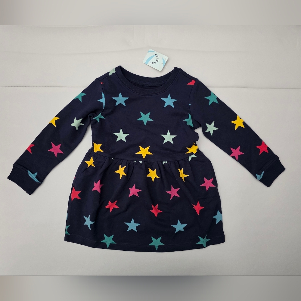 NWT Primary Kids Cozy Pocket Dress in Rainbow Star Long Sleeves - Size 2